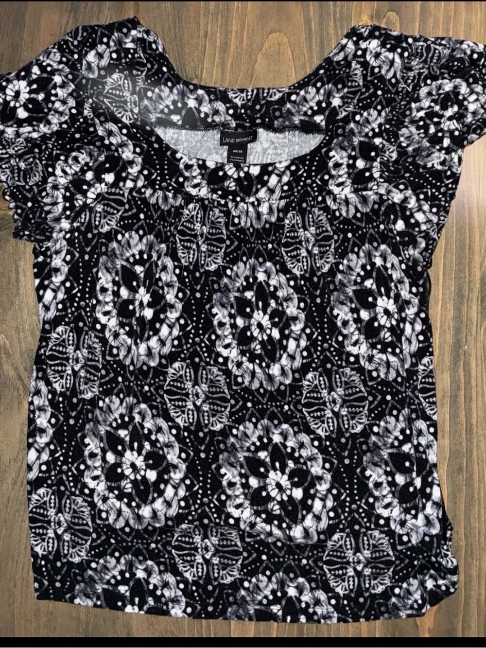 Lane Bryant Flutter Sleeve Black and White Pattern Women's Size 26/28 Butterfly